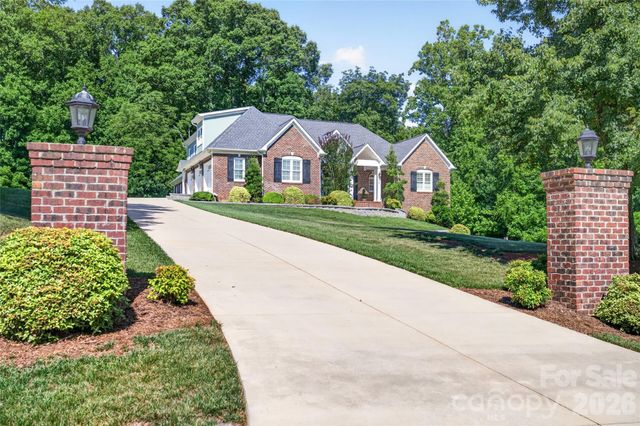 157 Natures Trail, Statesville, NC 28625
