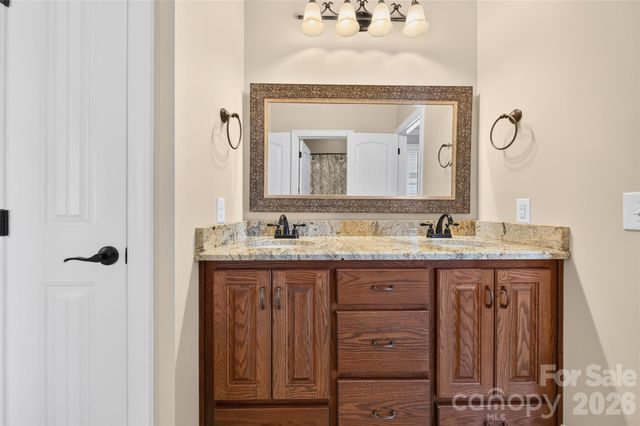 157 Natures Trail, Statesville, NC 28625