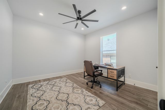 4517 Lone Oak, Longview, TX 75605