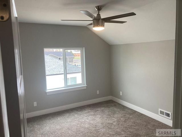 1020 Harris Loop, Blackfoot, ID 83221