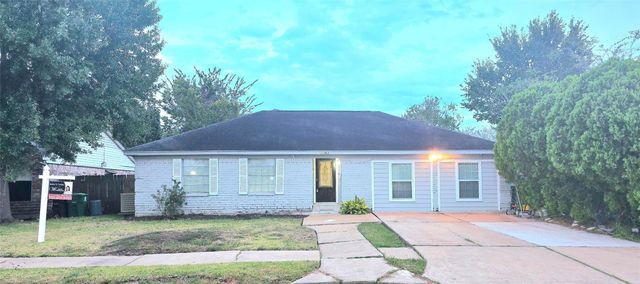 11703 Teaneck Drive, Houston, TX 77089