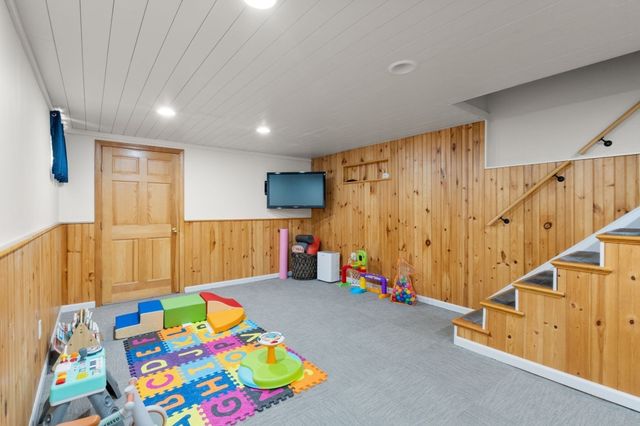90 Crickett Road, Brockton, MA 02301