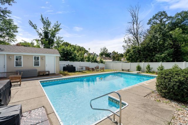 90 Crickett Road, Brockton, MA 02301