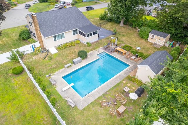 90 Crickett Road, Brockton, MA 02301