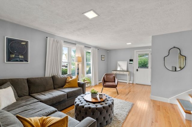 90 Crickett Road, Brockton, MA 02301