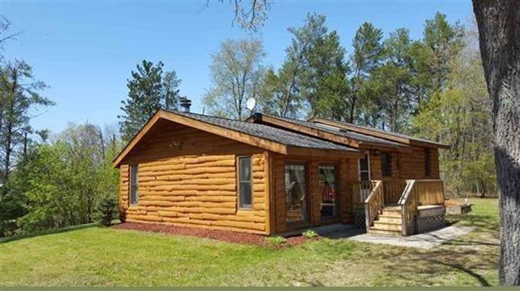 N7674 County Rd M, Westfield, WI 53964