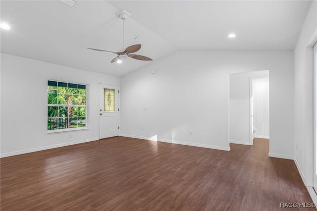 21 River Trail Drive, Inglis, FL 34449