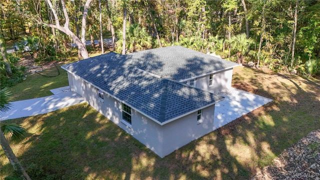 21 River Trail Drive, Inglis, FL 34449