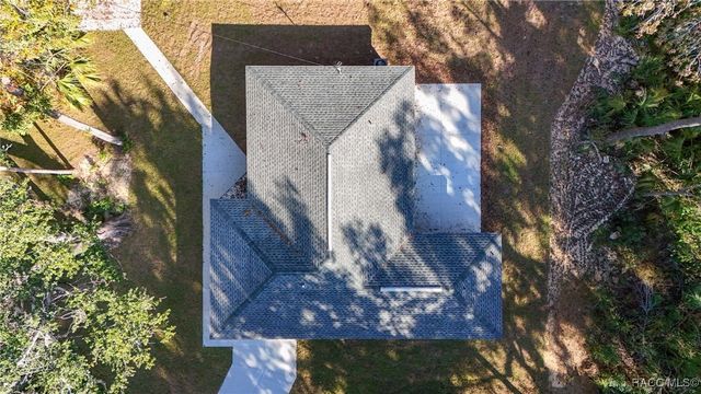 21 River Trail Drive, Inglis, FL 34449