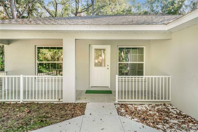 21 River Trail Drive, Inglis, FL 34449