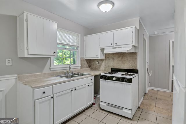 1822 Giben Road, Atlanta, GA 30315