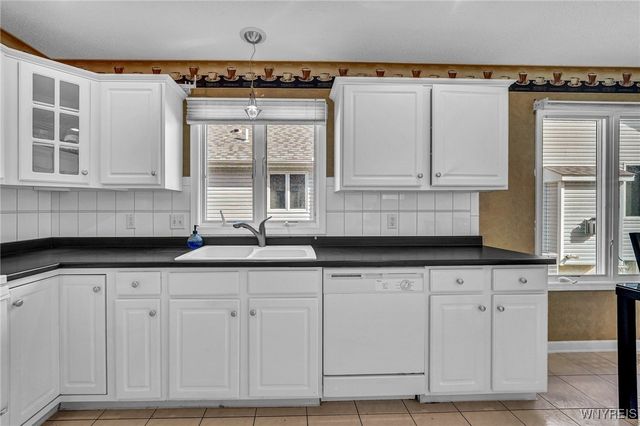 63 Niagara Shore Drive, Tonawanda, NY 14150