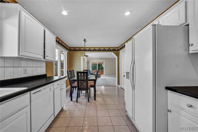 63 Niagara Shore Drive, Tonawanda, NY 14150