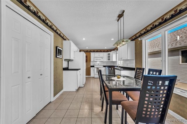 63 Niagara Shore Drive, Tonawanda, NY 14150