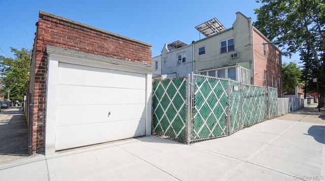 1051 Duncan Street, Bronx, NY 10469