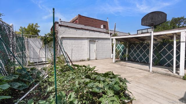 1051 Duncan Street, Bronx, NY 10469
