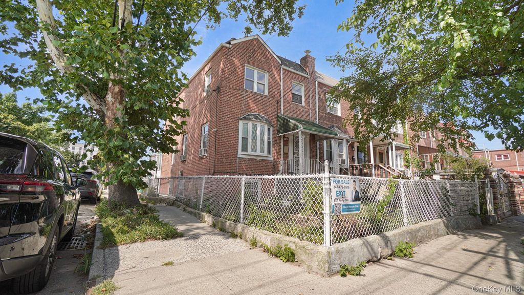 1051 Duncan Street, Bronx, NY 10469 — photo 2