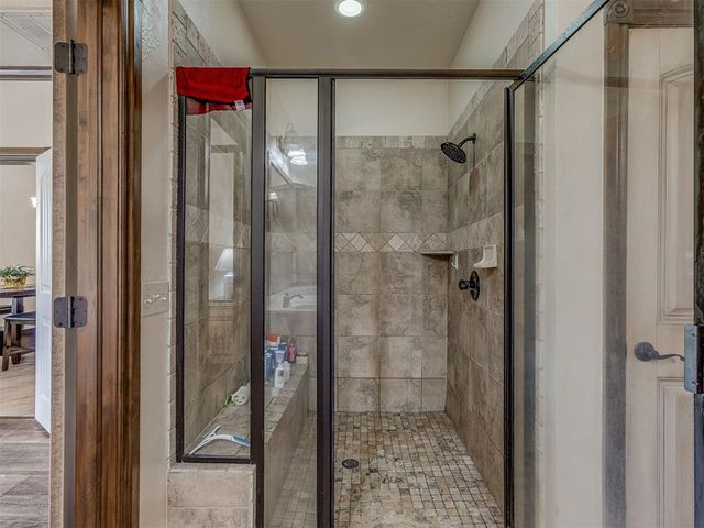 935 Silver Chase Drive, Choctaw, OK 73020