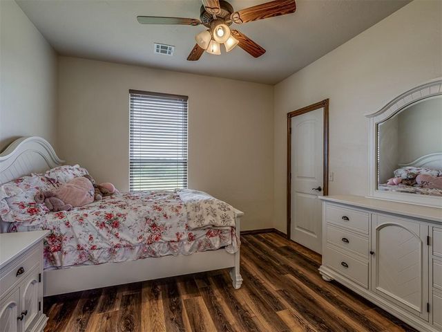 935 Silver Chase Drive, Choctaw, OK 73020