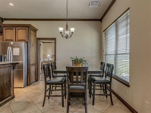 935 Silver Chase Drive, Choctaw, OK 73020