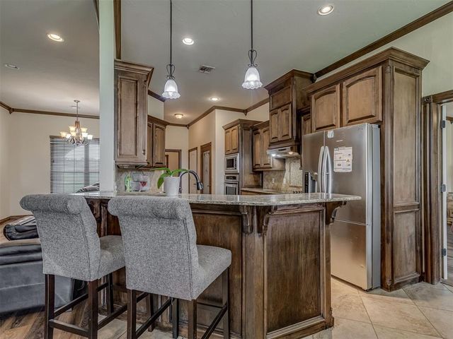 935 Silver Chase Drive, Choctaw, OK 73020