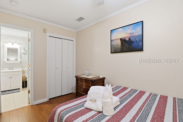 40 Folly Field Rd Apt B344, Hilton Head Island, SC 29928