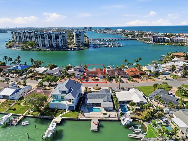 4 BELLEVUE DRIVE, Treasure Island, FL 33706