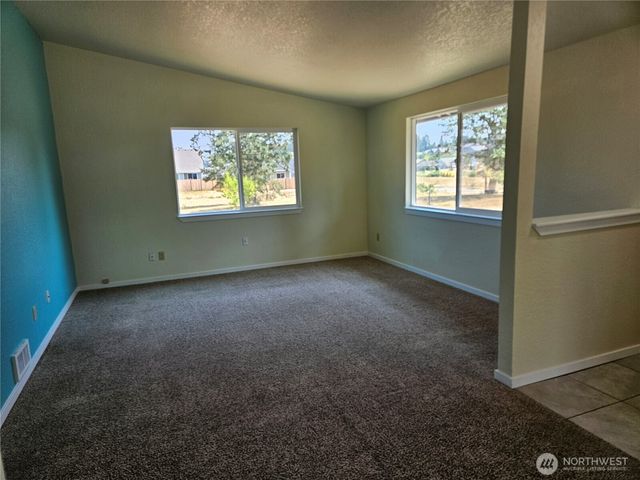 744 Berne Lane SE, Olympia, WA 98513