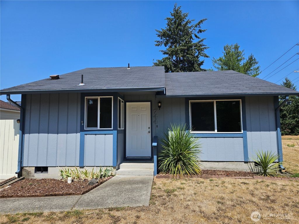 744 Berne Lane SE, Olympia, WA 98513