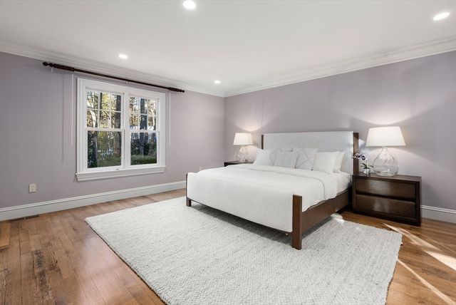 182 Winding River Road, Wellesley, MA 02482