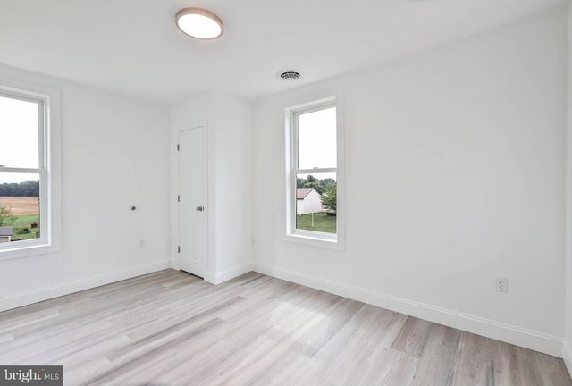 7919 ROXBURY ROAD RD, Shippensburg, PA 17257