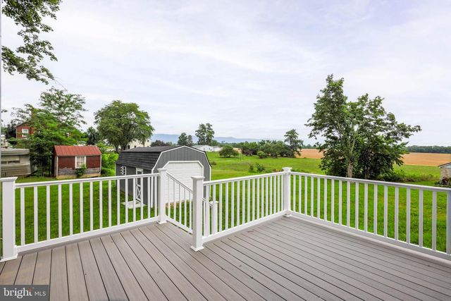 7919 ROXBURY ROAD RD, Shippensburg, PA 17257