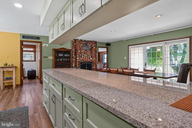 9032 JAMES MADISON HWY, Warrenton, VA 20186