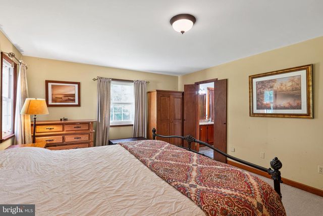 9032 JAMES MADISON HWY, Warrenton, VA 20186