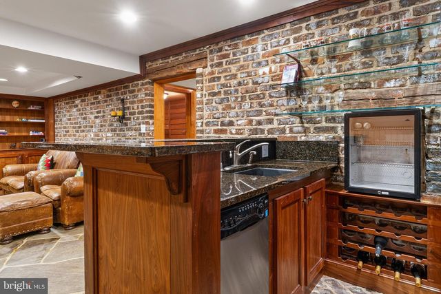 9032 JAMES MADISON HWY, Warrenton, VA 20186