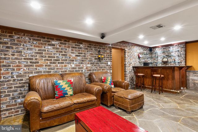 9032 JAMES MADISON HWY, Warrenton, VA 20186
