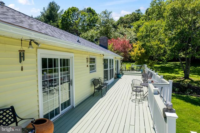 9032 JAMES MADISON HWY, Warrenton, VA 20186