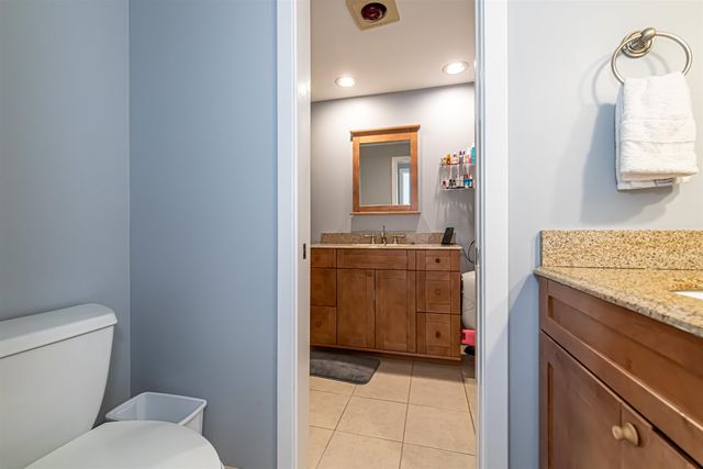 10 Mountain Laurels Dr Apt 607, Nashua, NH 03062