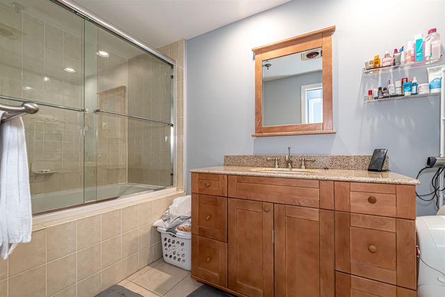 10 Mountain Laurels Dr Apt 607, Nashua, NH 03062