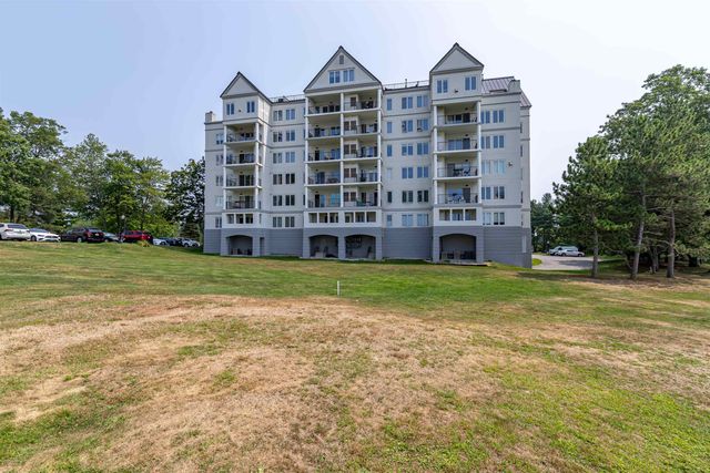 10 Mountain Laurels Dr Apt 607, Nashua, NH 03062