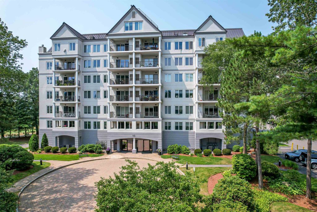 10 Mountain Laurels Dr Apt 607, Nashua, NH 03062