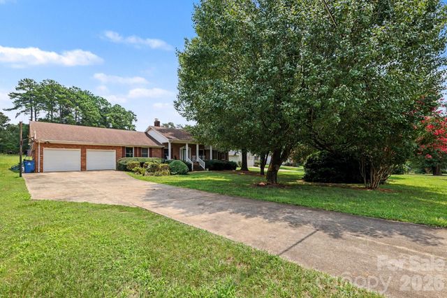 225 Roger Drive, Salisbury, NC 28147