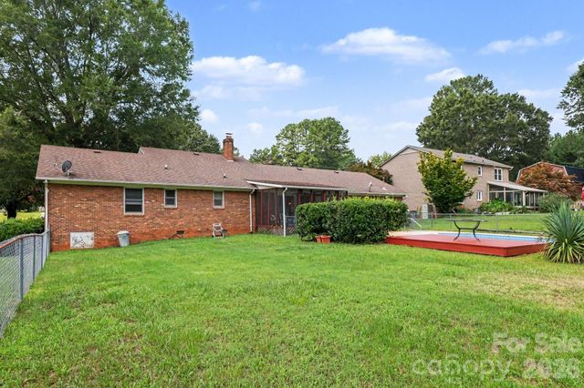 225 Roger Drive, Salisbury, NC 28147
