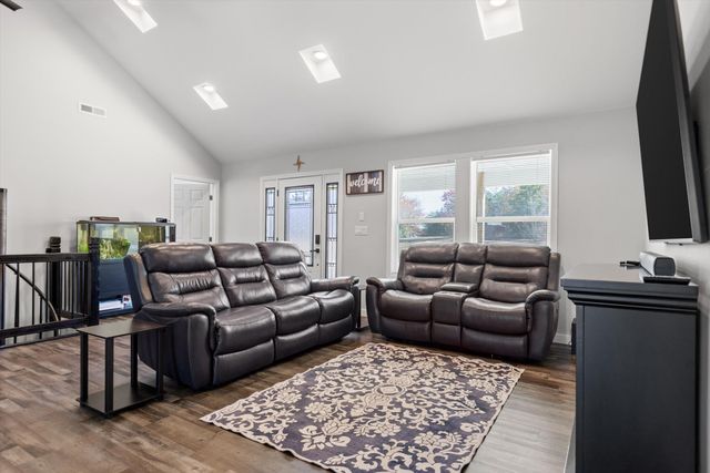 227 South Deer Run Road, Trenton, GA 30752