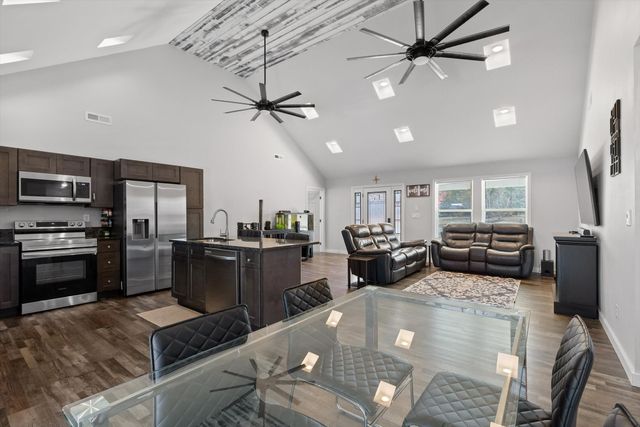 227 South Deer Run Road, Trenton, GA 30752