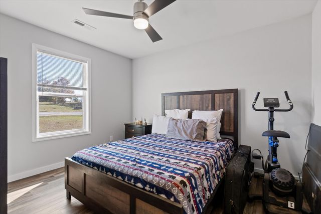 227 South Deer Run Road, Trenton, GA 30752