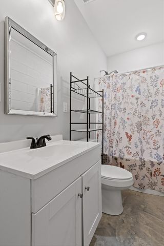 227 South Deer Run Road, Trenton, GA 30752