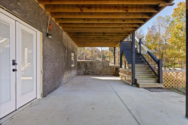 227 South Deer Run Road, Trenton, GA 30752