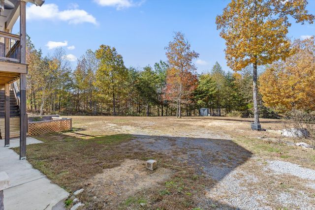 227 South Deer Run Road, Trenton, GA 30752