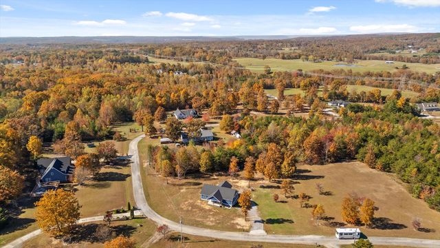 227 South Deer Run Road, Trenton, GA 30752